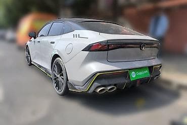 Транспорт: Changan Uni-V: 2022 г., 1.5 л, Автомат, Бензин, Лифтбек — 3