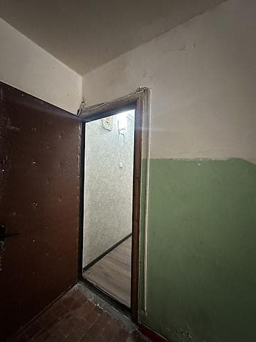 рассматриваю варианты: 1 комната, 32 м², 104 серия, 1 этаж, Косметический ремонт — 8