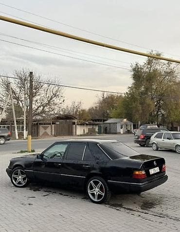 задный стоп мерс 210: Mercedes-Benz W124: 1994 г., 2 л, Ручные, Бензин, Седан — 5