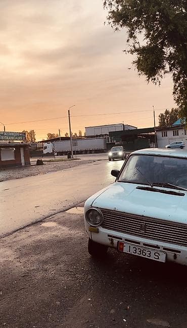 ВАЗ (ЛАДА) 2101: 1986 г., 1.5 л, Механика, Бензин