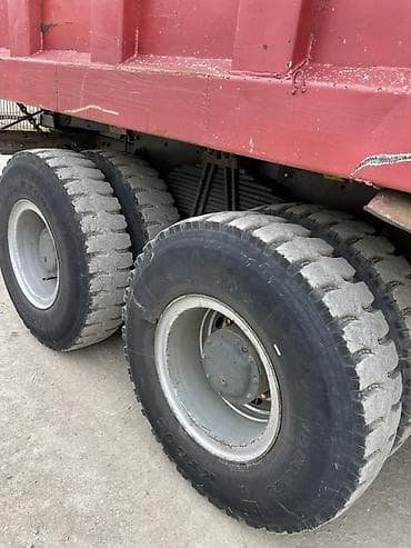 mercedes benz c class: Грузовик, Howo — 5