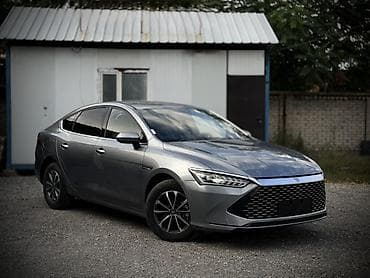 neta машина цена: BYD Qin: 2023 г., 1.5 л, Вариатор, Гибрид, Седан — 5