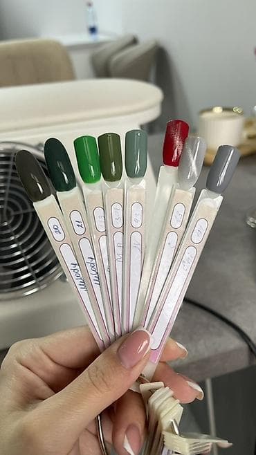 switch lite: 60 штук гель лаков В отличном состоянии Срок годности отличное новое — 8