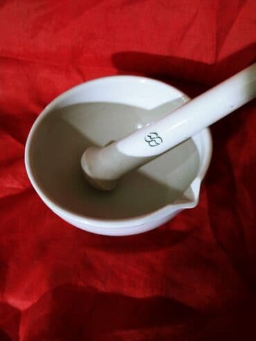 ступка для специй: Ступа с пестиком СССР. Новая. Фарфоровая .Дфз ( дмитровский фарфоровый — 3