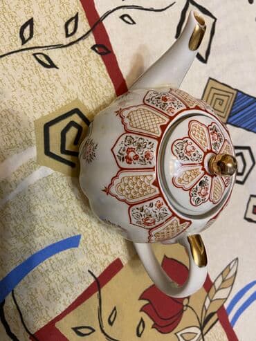 кой кыркыч: Продам Чайник (650 мл) — 1