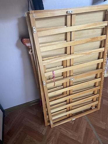 люлька манеж: Продается деревянная детская кроватка-манеж. Состояние хорошее — 2