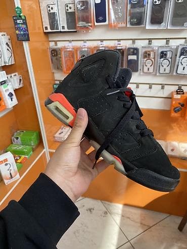 Личные вещи: Мужские кроссовки, 40, Jordan, Б/у, цвет - Черный — 2