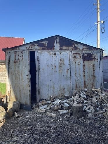 Металлический гараж/сарай из листовой стали Описание: - Разборный