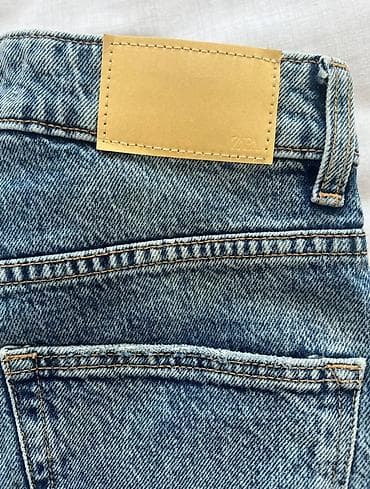 футболки зара мужские: Женские джинсы ZARA - Модель: классические прямые/слегка зауженные - — 1