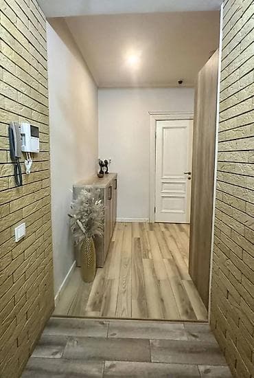 предлогайте варианты: 3 комнаты, 110 м², Элитка, 3 этаж — 7