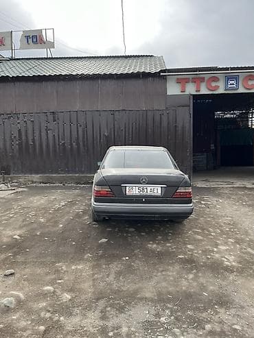 Унаа сатуу: Mercedes-Benz W124: 1994 г., 2.2 л, Механика, Бензин, Седан — 6