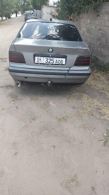 hongqi e: BMW 3 series: 1991 г., 1.8 л, Бензин, Седан — 4