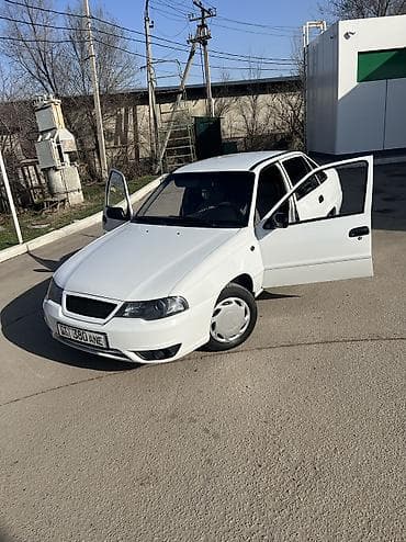 toyota mark 1: Daewoo Nexia: 2012 г., 1.5 л, Механика, Бензин, Седан — 4