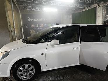 Toyota: Toyota Opa: 2002 г., 1.8 л, Автомат, Бензин, Хэтчбэк — 3