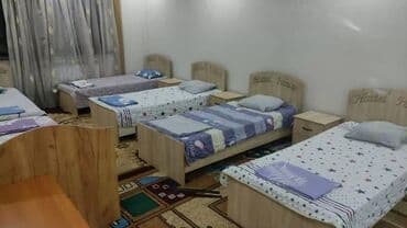 барачного типа дом: Хостел гостиница мейманкана Ош квартира гостевой дом комната койка — 2