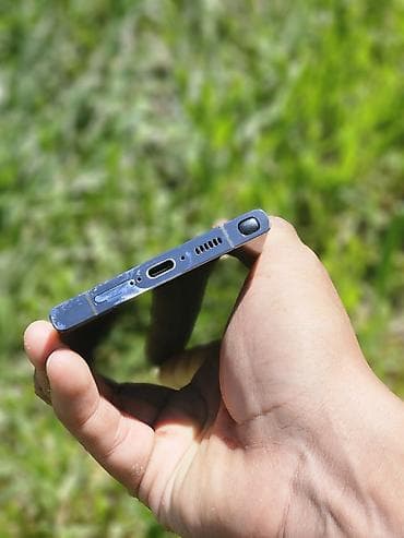 redmi poco: Samsung Galaxy S23 Ultra, Б/у, 256 ГБ, цвет - Зеленый, 2 SIM, eSIM — 8