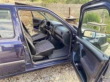 Volkswagen: Volkswagen Golf: 1993 г., 1.6 л, Механика, Бензин, Хэтчбэк — 9