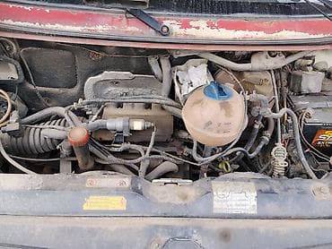 раф читири: Volkswagen Transporter: 1991 г., Ручные, Бензин, Минивэн — 5