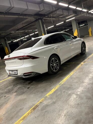 Паркет: Hyundai Grandeur: 2021 г., 3 л, Автомат, Газ, Седан — 7