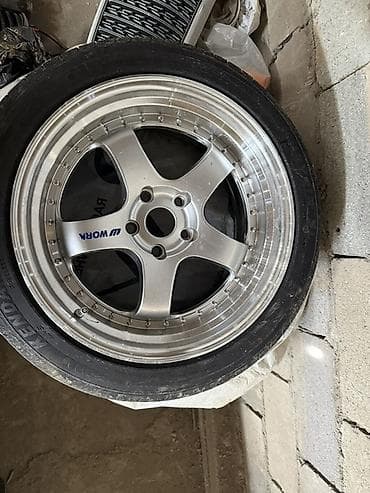 Колеса в сборе 235 / 45 / R 18, Лето, Б/у, Комплект, Легковые, Литые, отверстий - 4