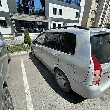 e klass: Mazda PREMACY: 2002 г., 2 л, Механика, Бензин, Универсал — 4