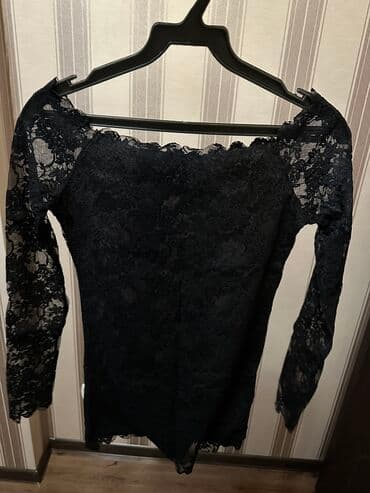 черные сумки через плечо: Продаю очень красивую,стильную кофту — 1