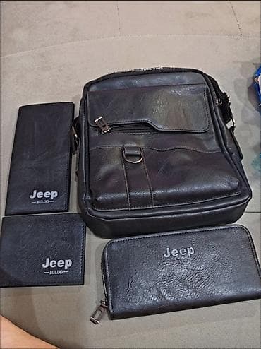 Мужская одежда: Мужской набор аксессуаров Jeep Buluo Состав набора: - Сумка через — 2