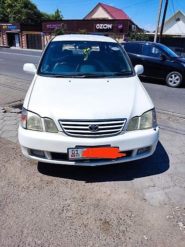 Toyota Gaia: 2002 г., Минивэн