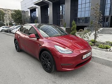 byd e2 2023: Tesla Model Y: 2020 г. — 3
