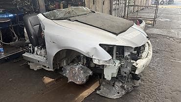 Разбор Lexus IS (в кузове XE20) — передняя половина автомобиля в at lalafo.kg Разбор Lexus IS (в кузове XE20) — передняя половина автомобиля в
