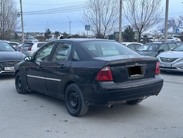 Продажа авто: Ford Focus: 2005 г., 2 л, Автомат, Бензин, Седан — 4