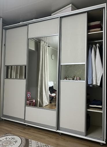 Шкаф купе, Б/у, С зеркалом, ЛДСП