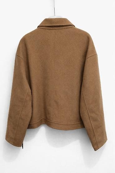 s: Женское полупальто из плотной шерстяной ткани. Особенности: материал — 7