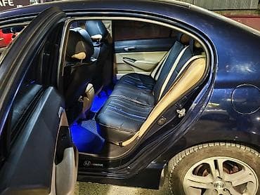 civik: Honda Civic: 2008 г., 1.3 л, Вариатор, Гибрид, Седан — 7
