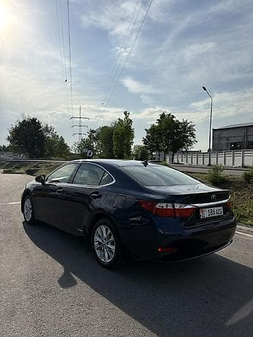 lexus gt: Lexus ES: 2013 г., 2.5 л, Вариатор, Гибрид, Седан — 7