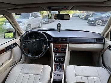 e53 amg: Mercedes-Benz W124: 1993 г., 2.2 л, Автомат, Бензин, Седан — 6