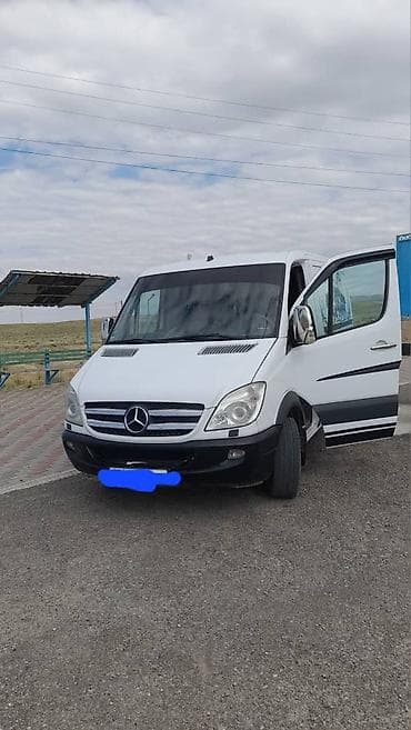 авто порше: Mercedes-Benz Sprinter (белый фургон) - Кузов: средне/длинная база — 1