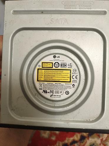 core ultra: LG GH24NS90 SATA DVD-RW (Super Multi), рабочий, проверен. Читает и — 2