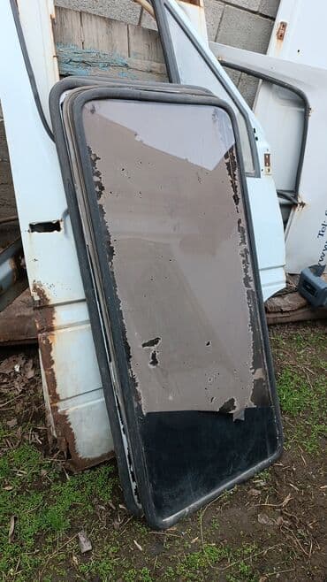 дубль кабина авторынок бишкек мерседес спринтер грузовой: Заднее Mercedes-Benz — 1