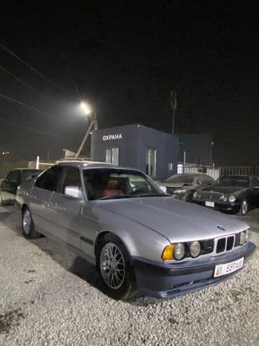 авто с последующим выкупом без первоначального взноса: BMW 520: 1990 г., 2.5 л, Механика, Седан — 2