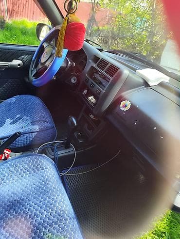 Продажа авто: Toyota RAV4: 1998 г., 2 л, Автомат, Бензин, Кроссовер — 3