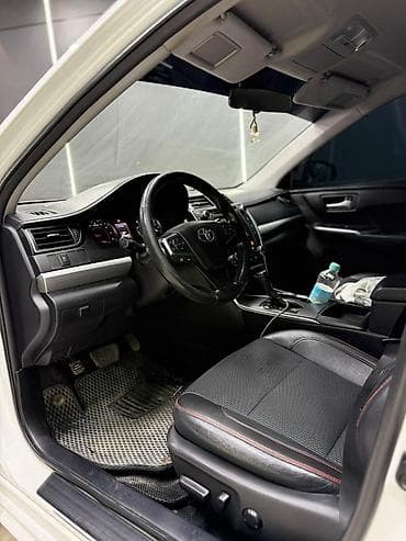 hinda fit: Toyota Camry: 2016 г., Автомат, Бензин, Седан — 9
