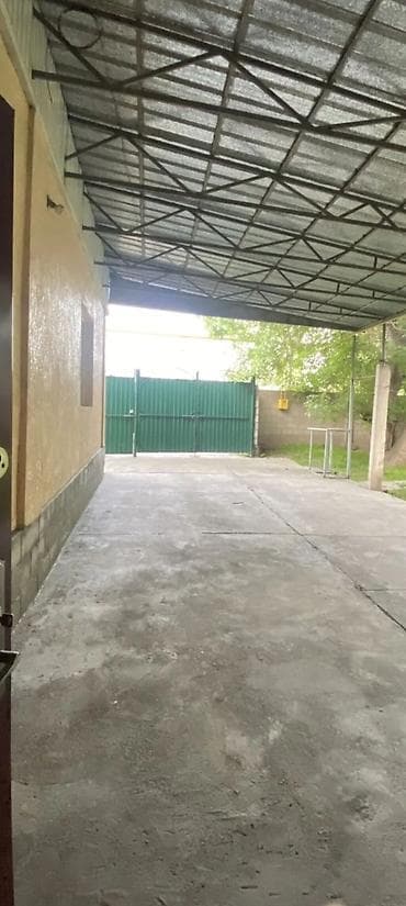 Недвижимость: 69 м², 4 комнаты — 1