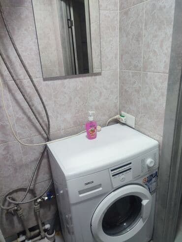 дом в центре бишкека: 1 комната, Постельное белье, Кондиционер, Бытовая техника — 13