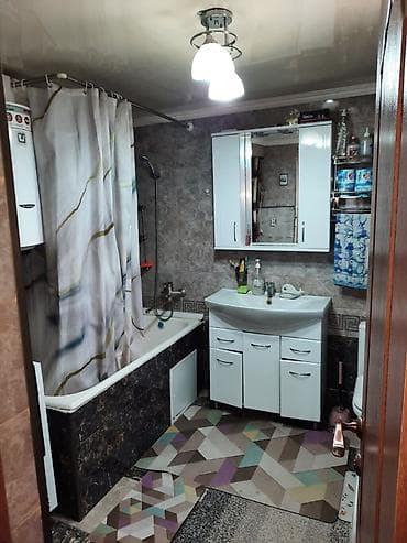 бишкек дома: 💎СРОЧНО ПРОДАЕТСЯ ДОМ 🏢Комнат: 3 📍Район: Ленинский район 🏘️Микрорайон — 7