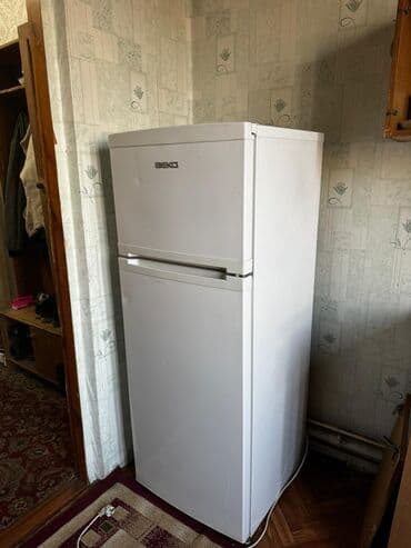 нерабочий телевизор: Стиральная машина Indesit, Б/у, Автомат, До 5 кг — 2