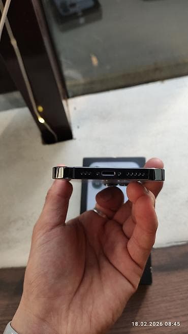 apple wach: IPhone 13 Pro, Б/у, 128 ГБ, Sierra Blue, Чехол, Коробка, 77 % — 5