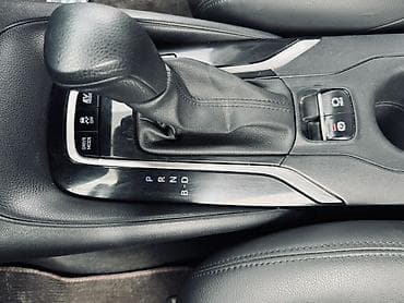 Toyota Levin: 2021 г., 1.8 л, Вариатор, Гибрид, Седан — 8