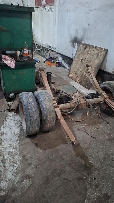 Спринтер двух скад мост, и запчасть