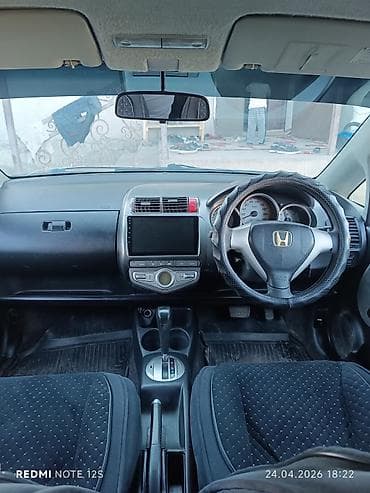 gen kg: Honda Fit: 2005 г., Автомат, Бензин, Хэтчбэк — 7
